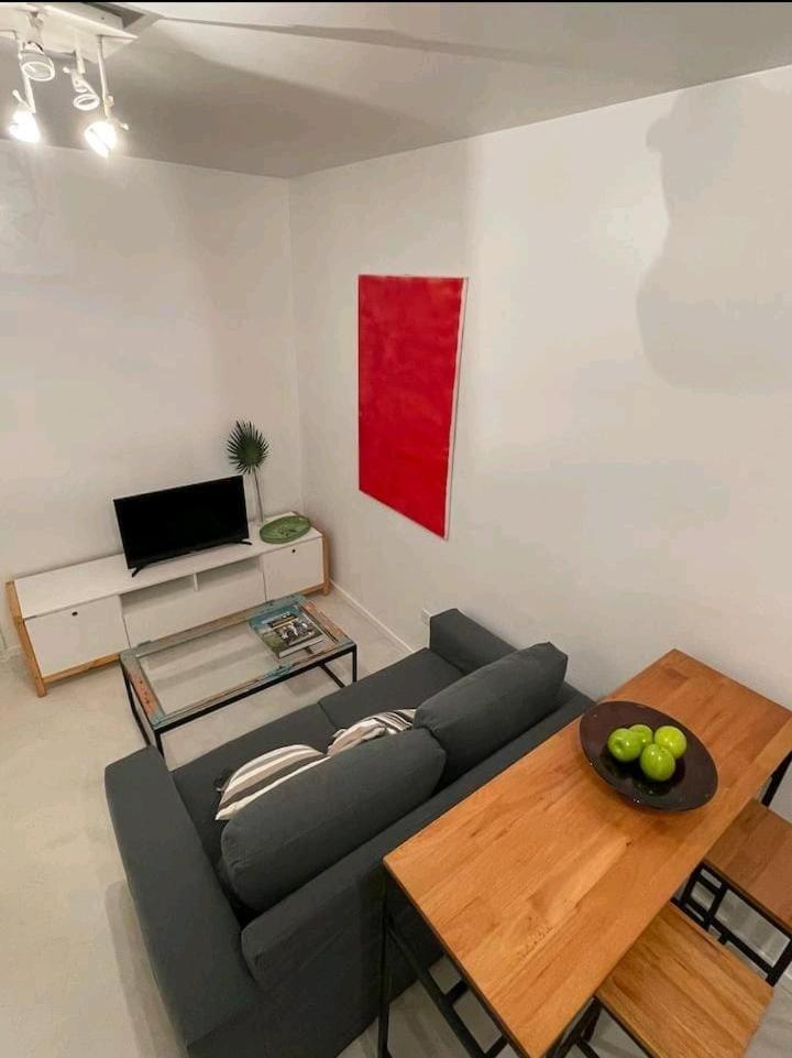Millenium Aparts Peron 683 Apartamento *