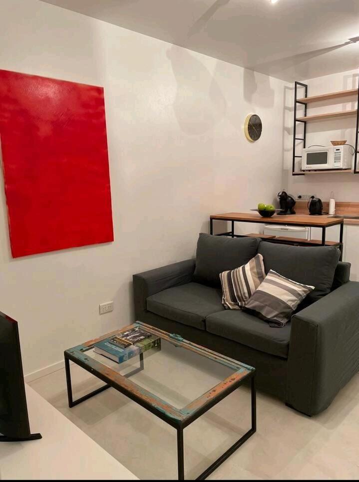 Millenium Aparts Peron 683 Apartamento