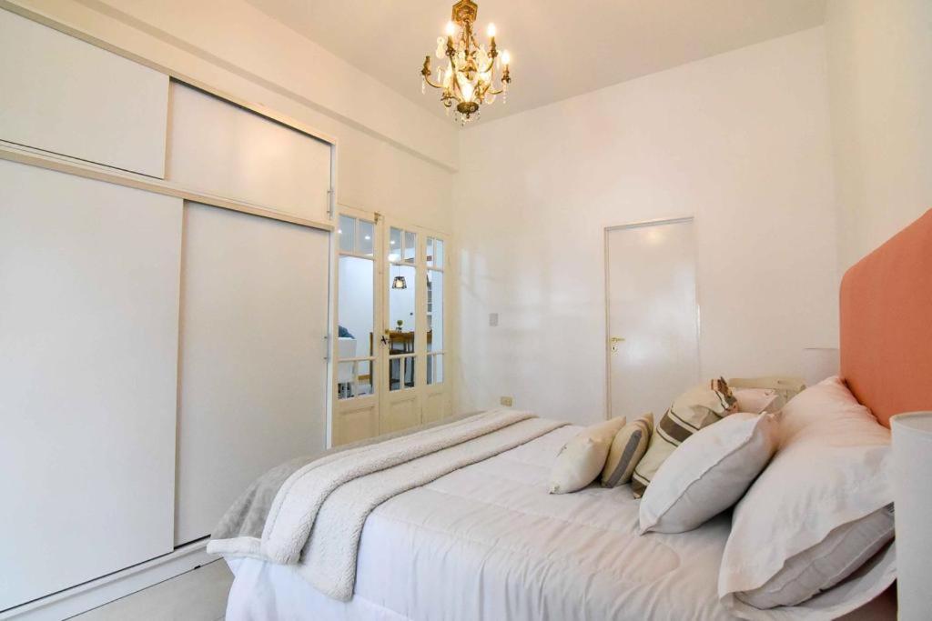 Dpto. En Recoleta: Calido, Proximo Y Confortable Apartamento Ciudad Autónoma de Buenos Aires