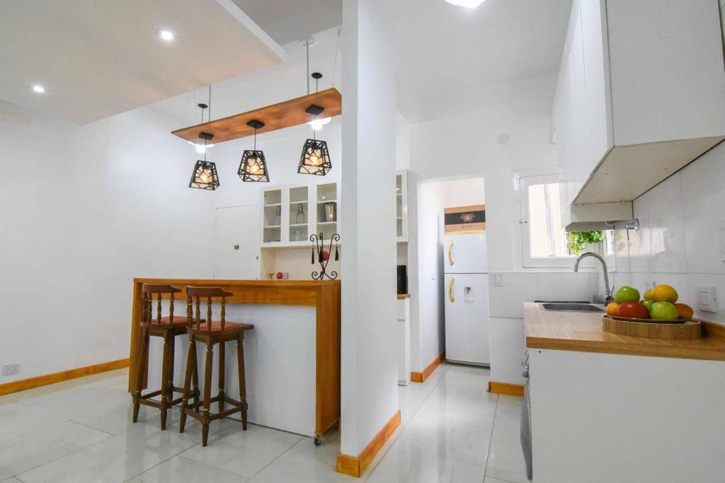 Dpto. En Recoleta: Calido, Proximo Y Confortable Apartamento