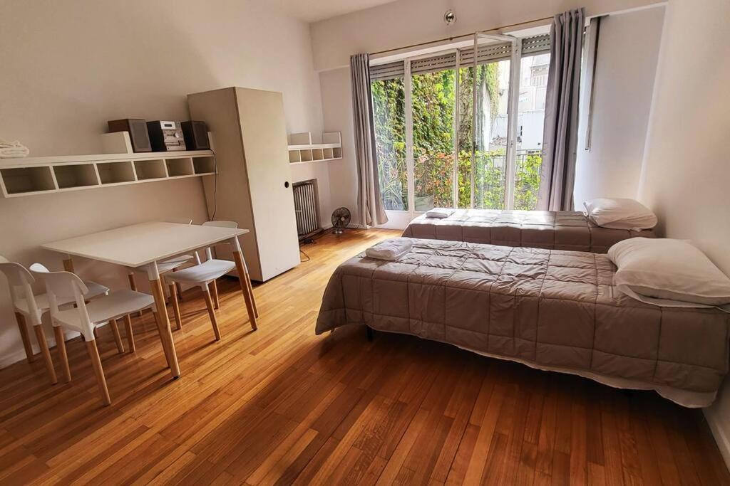Estudio Luminoso Y Centrico Ciudad Autónoma de Buenos Aires