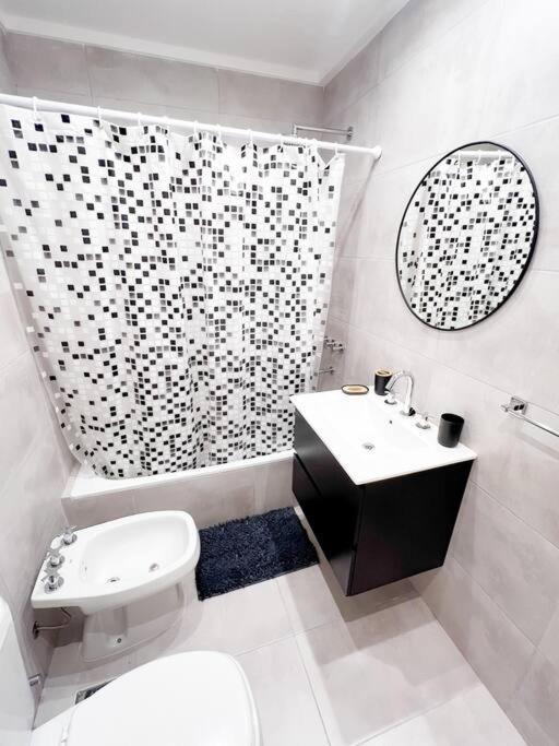 Apartamento Hermoso Apart A Cuadra Del Hospital Italiano