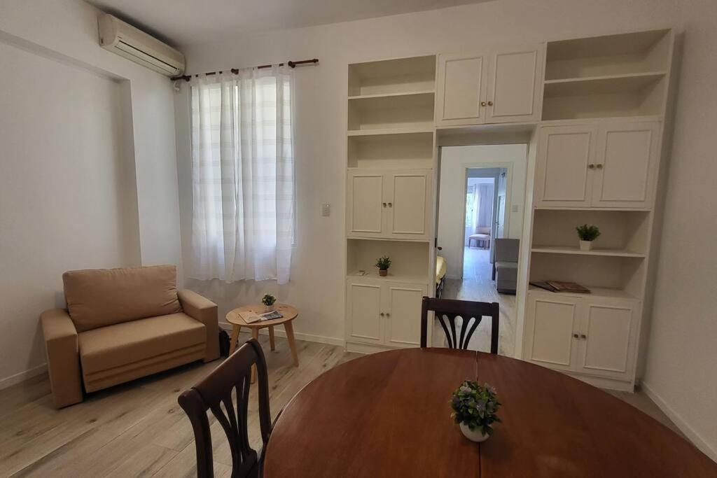 Departamento En Glamourosa Calle, 1 Dormitorio Ciudad Autónoma de Buenos Aires