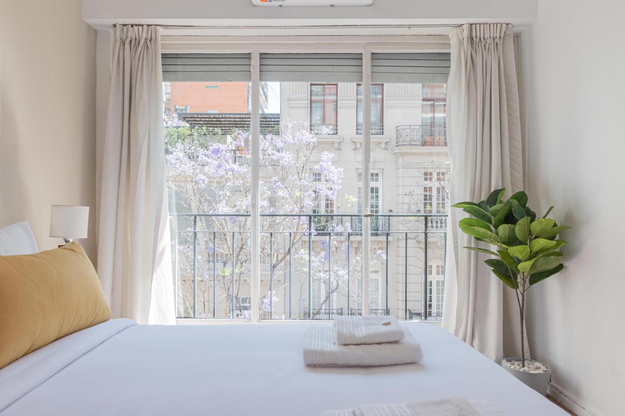 Fliphaus Guido 1700 B - 1 Bd In Recoleta Apartamento