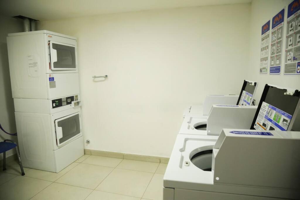 Pileta. Vigilancia 24 Hs. Unico. Barrio San Telmo Apartamento *