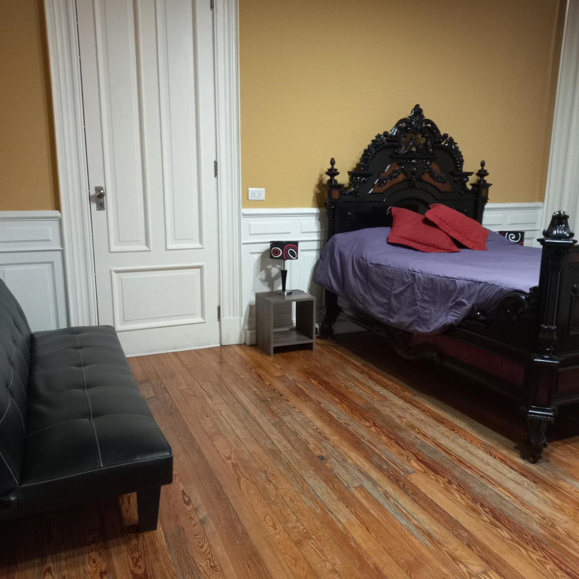 Kalahat Bed and breakfast *