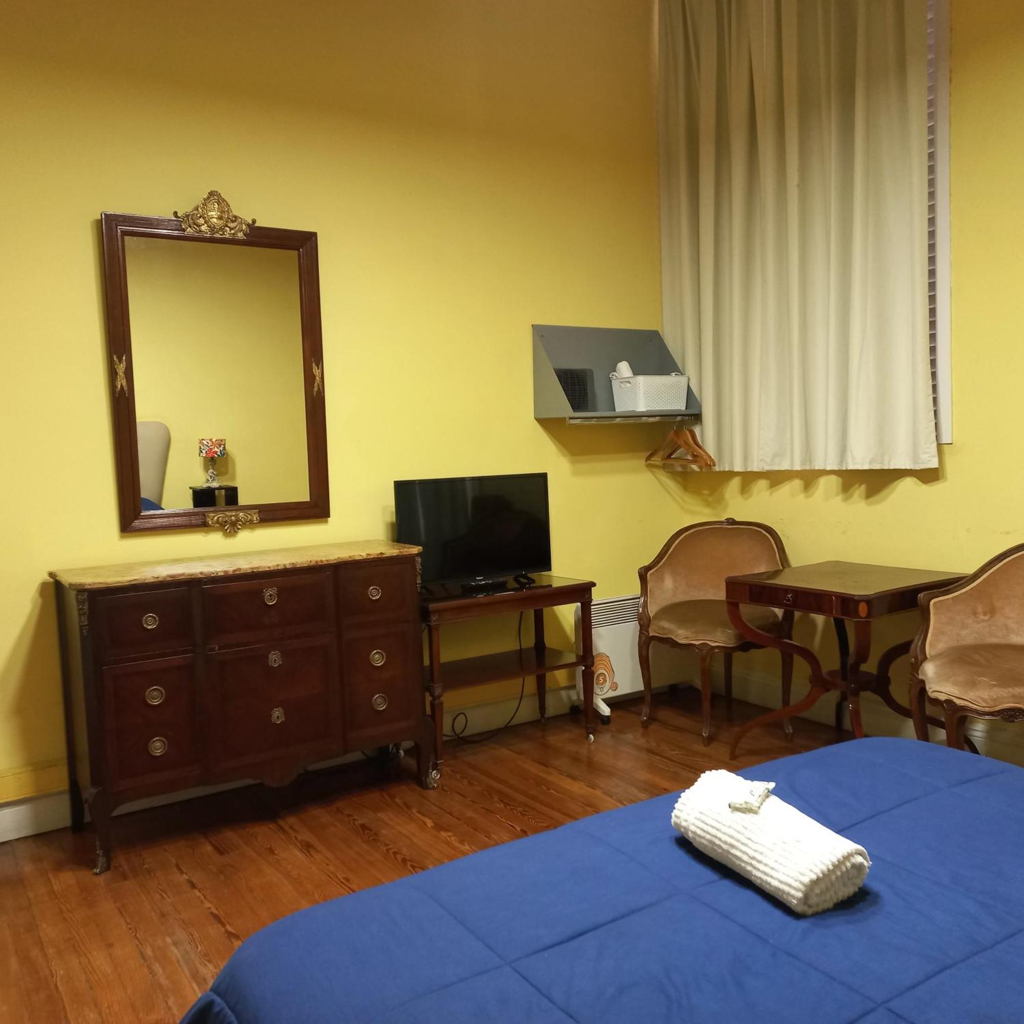 Kalahat Bed and breakfast