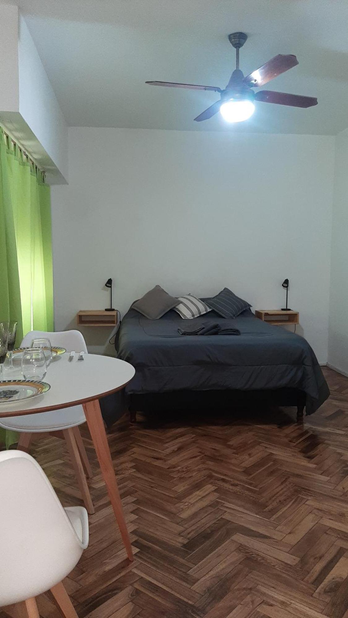 Apartamento Departamento En Almagro, 2 Huespedes *
