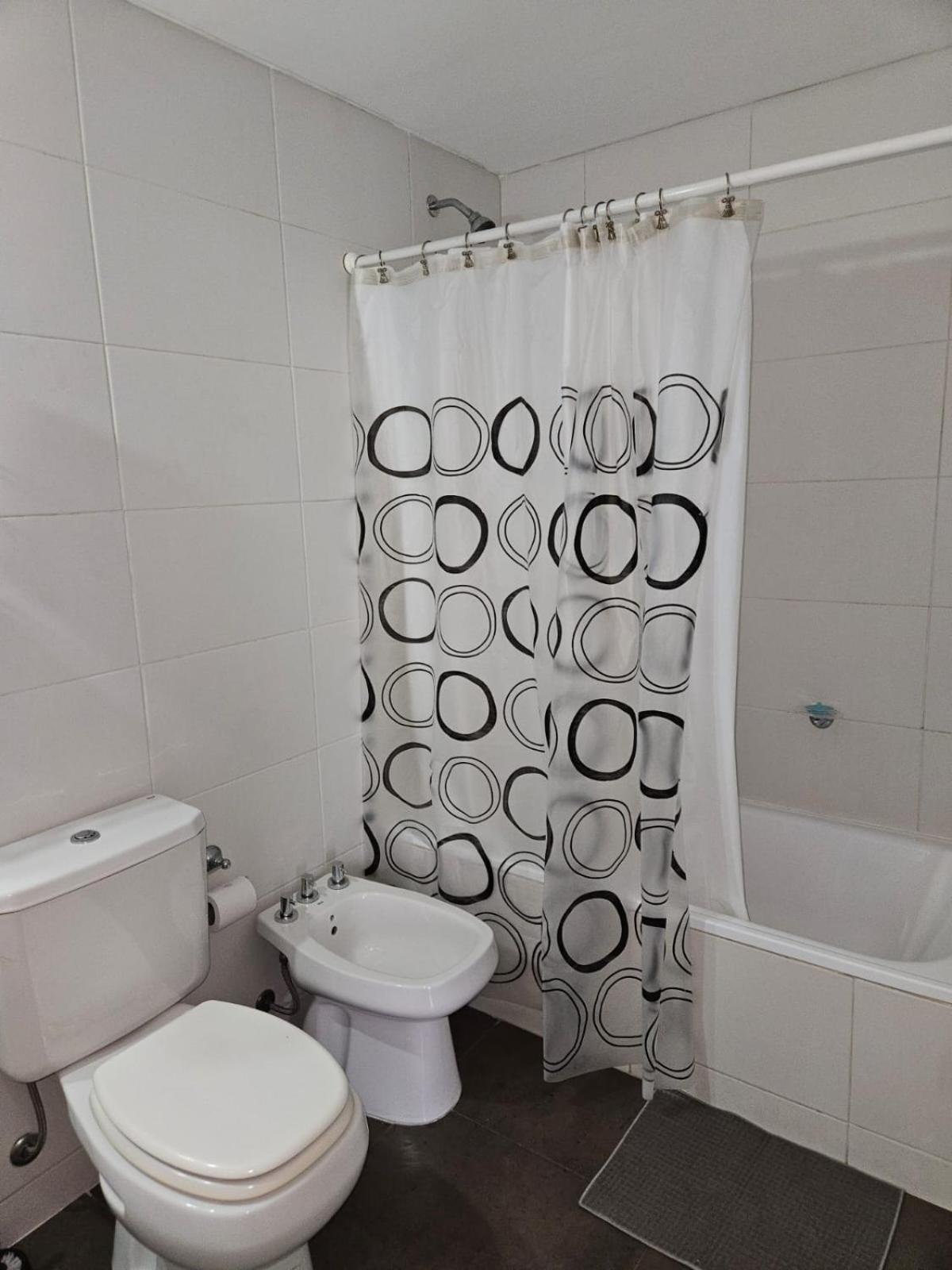 Apartamento 1013 Con Piscina Gimnasio Laundry Y Seguridad 24 Hs *