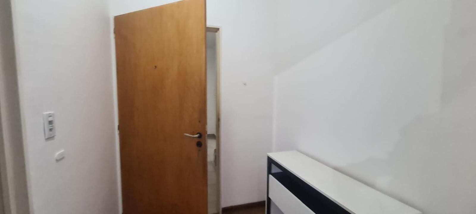 Apartamento Monoambiente Grande Pedraza2134 *