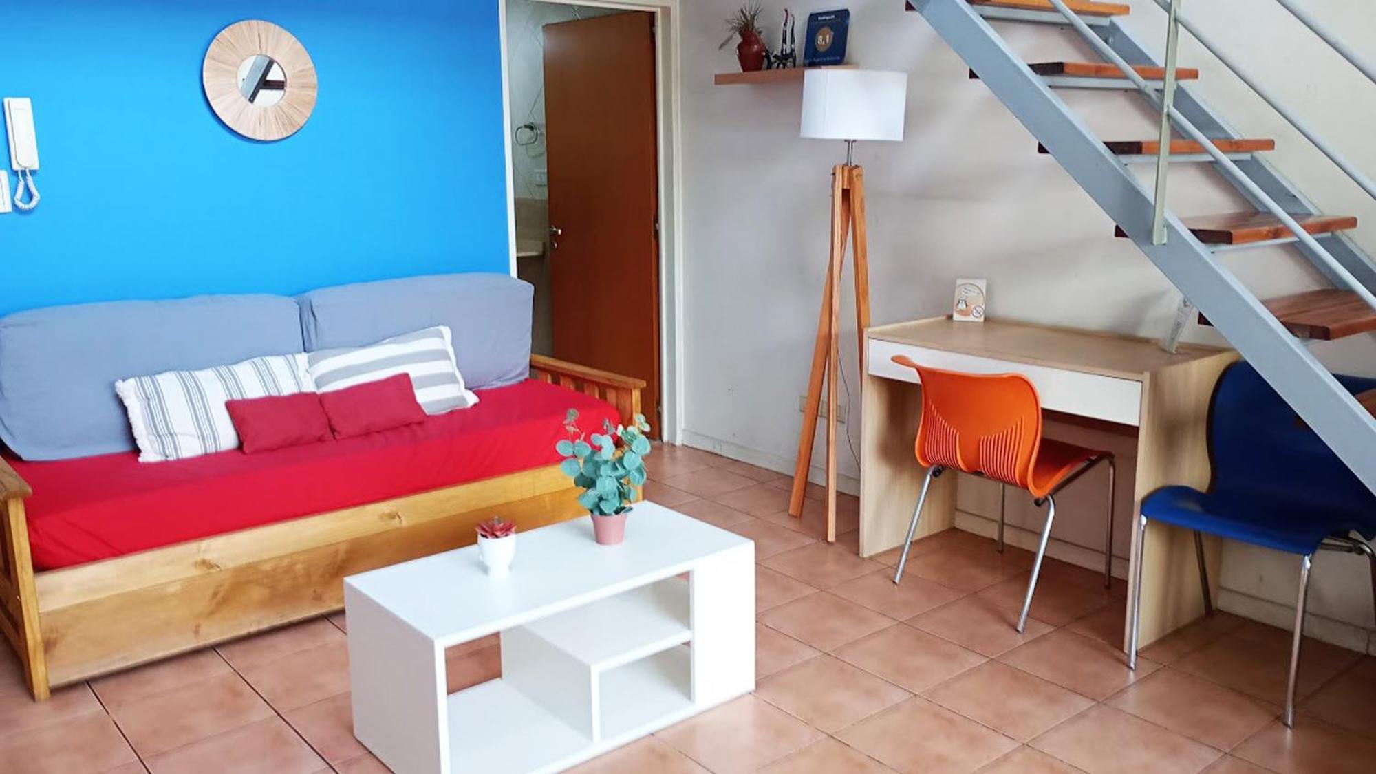 Duplex Dos Ambientes Con Terraza Propia Y Parilla