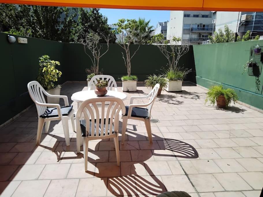 Acogedor Y Soleado Apartamento *