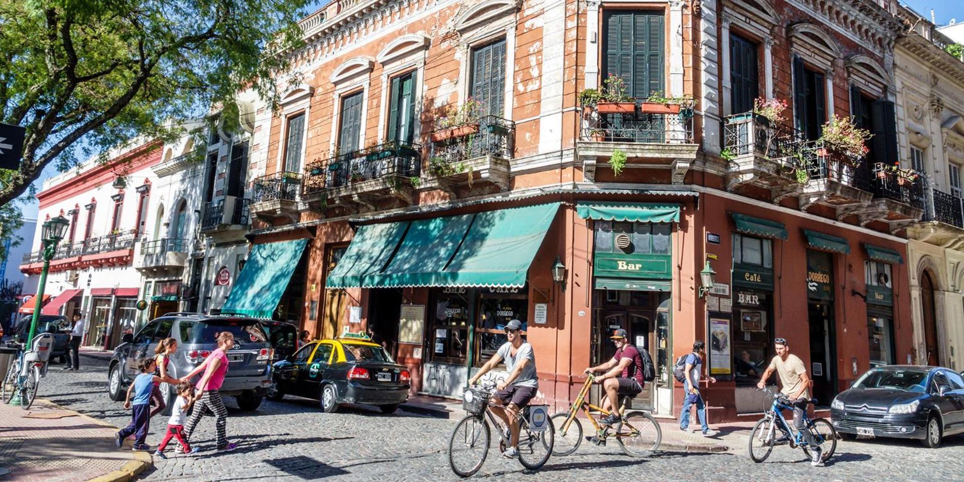 San Telmo Piso Uso Familiar Cincuenta Mil Pesos La Noche Apartamento *