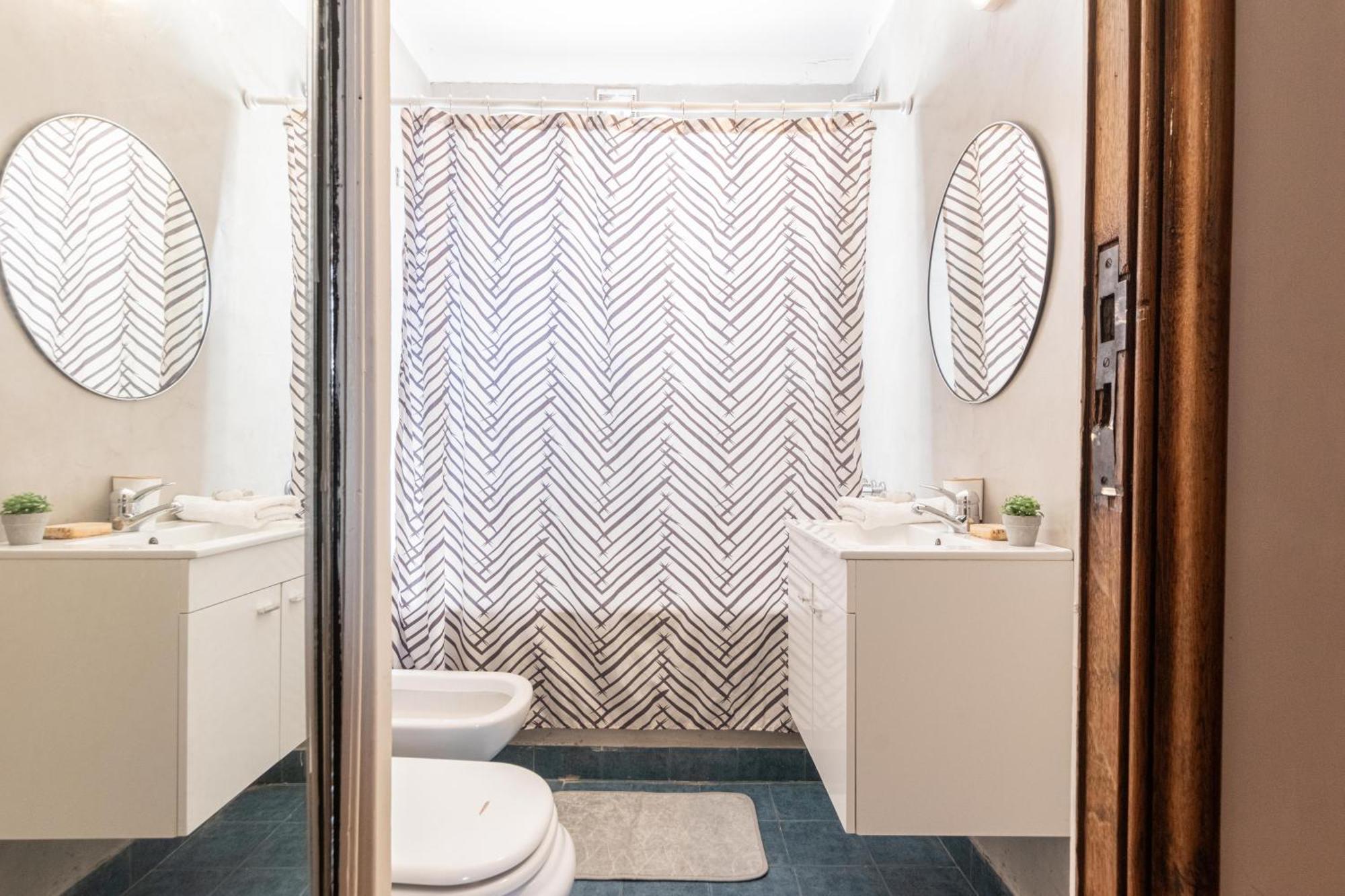 Apartamento Fliphaus Maipu 800 - 2 Bd Nearby Calle Florida Ciudad Autónoma de Buenos Aires