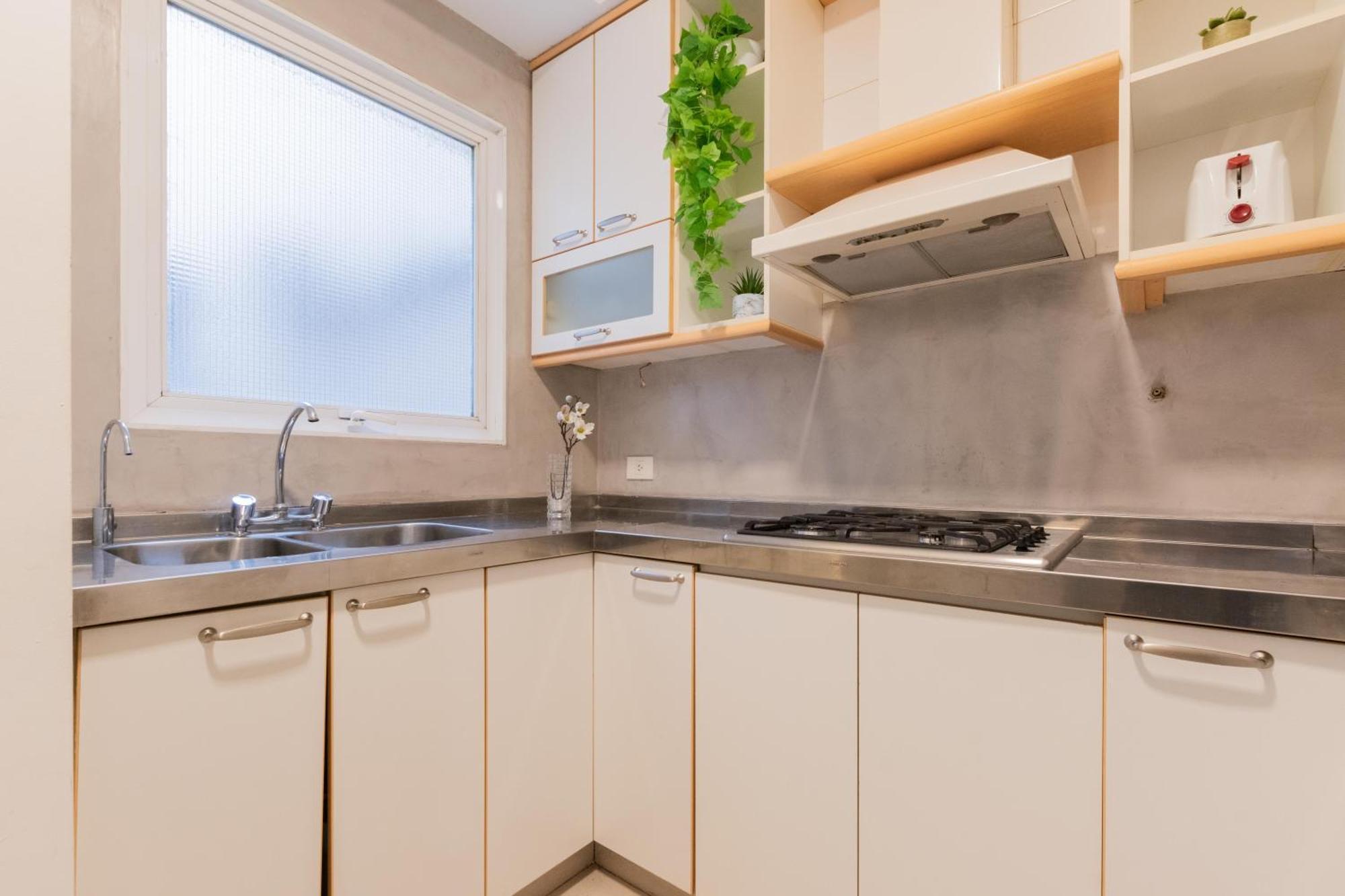Apartment Fliphaus Ayacucho 1800 - 2 Bd En-suite Recoleta Buenos Aires