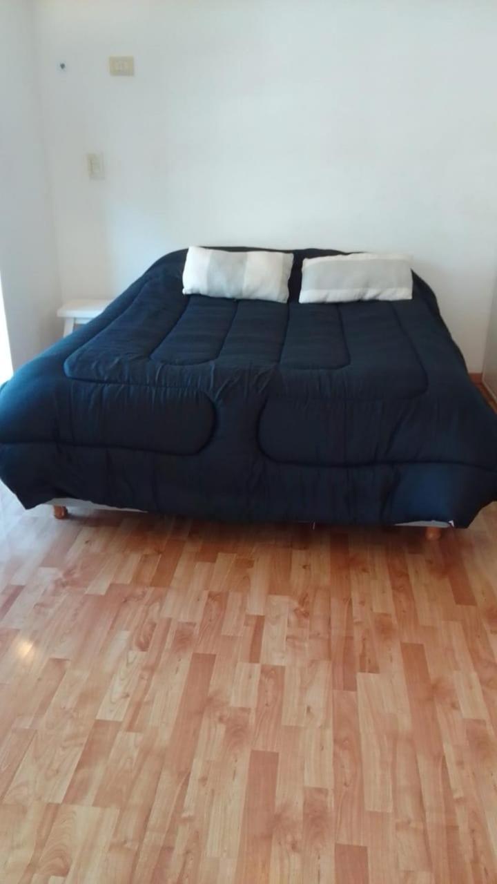 Apartamento Amplio Ambiente Y Medio Luminoso C Pileta, Parilla