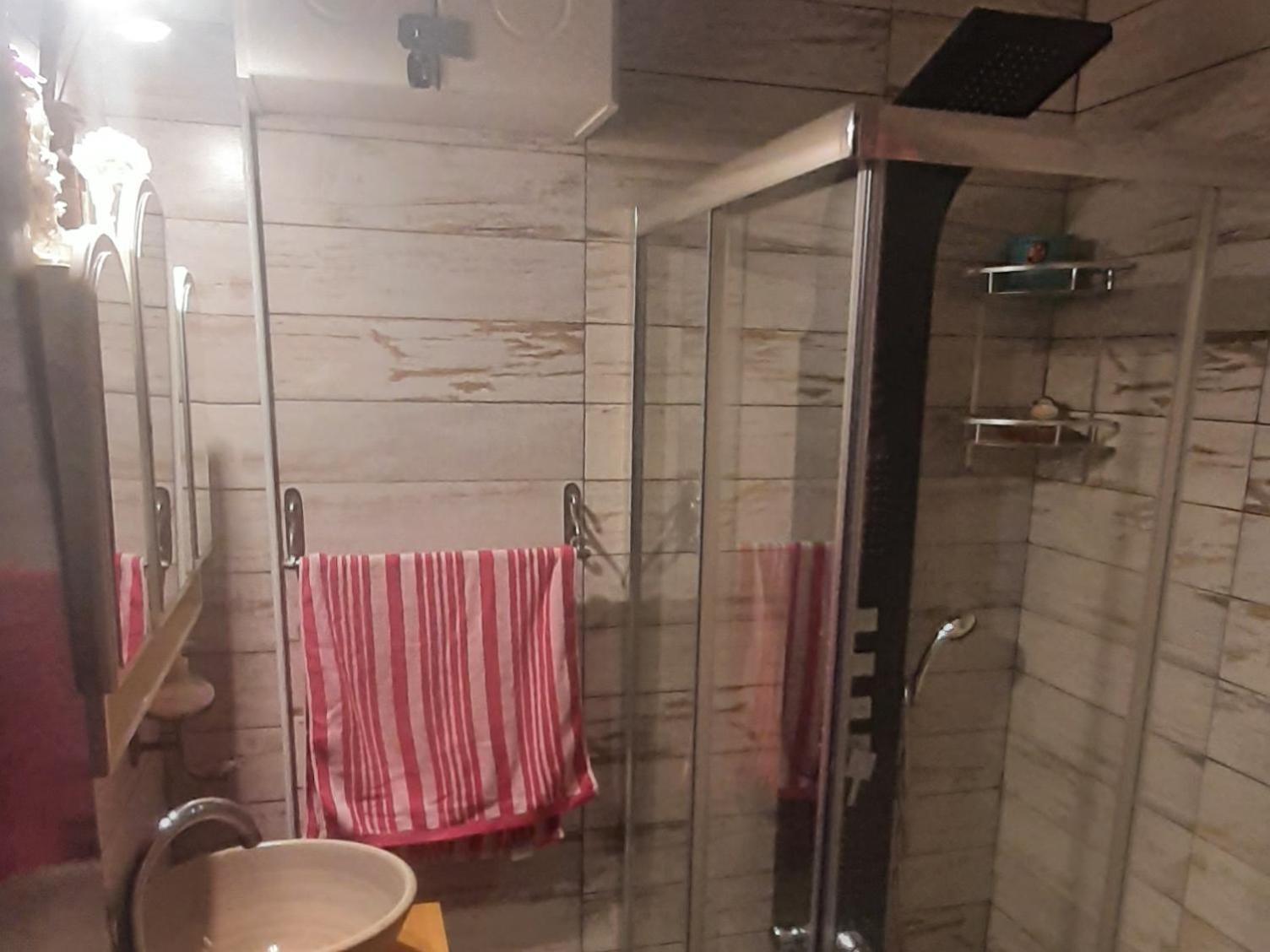 San Telmo Piso Uso Familiar Cincuenta Mil Pesos La Noche Apartamento