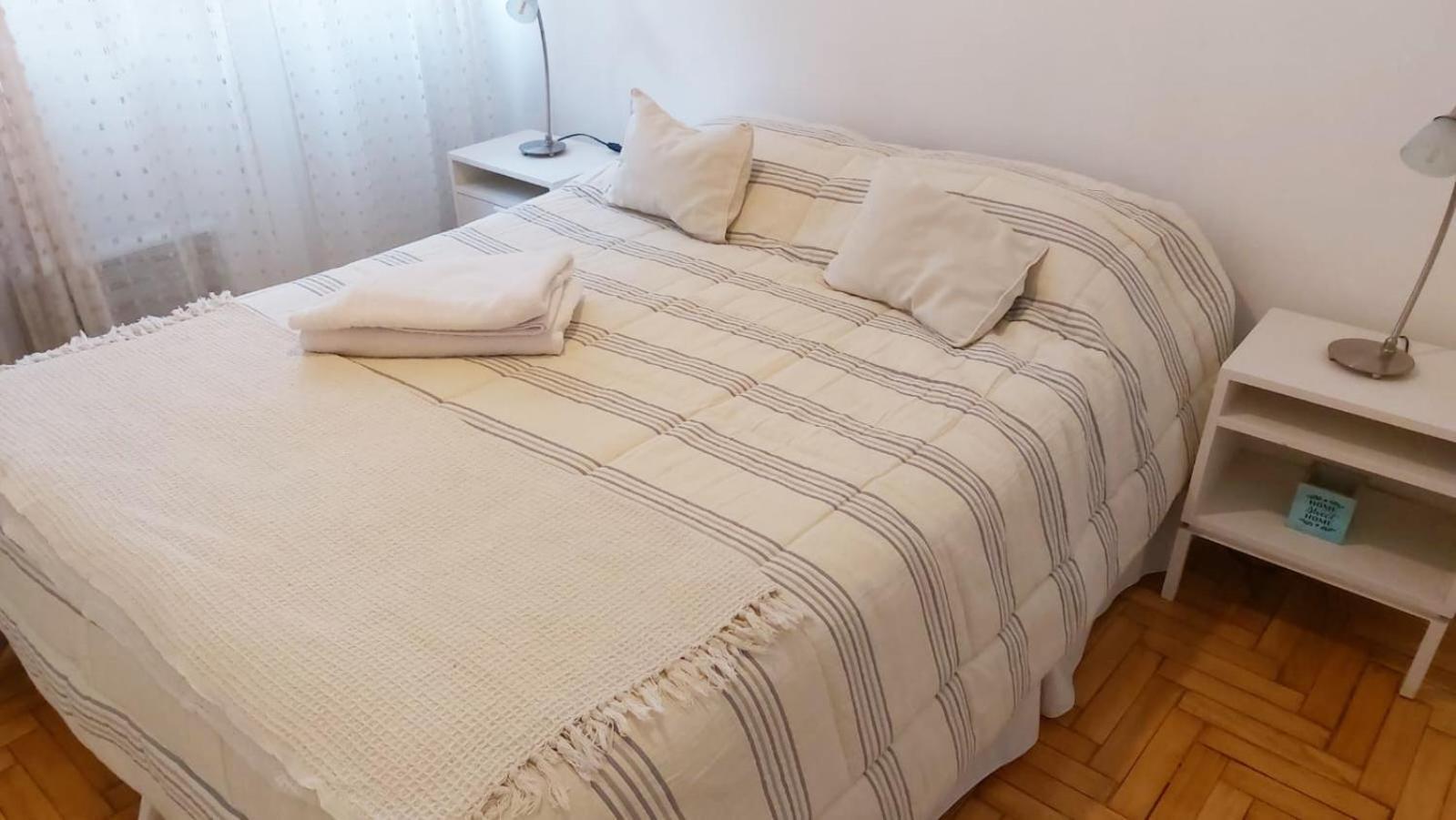 Miralejos Recoleta Gran Splendid Apartamento *