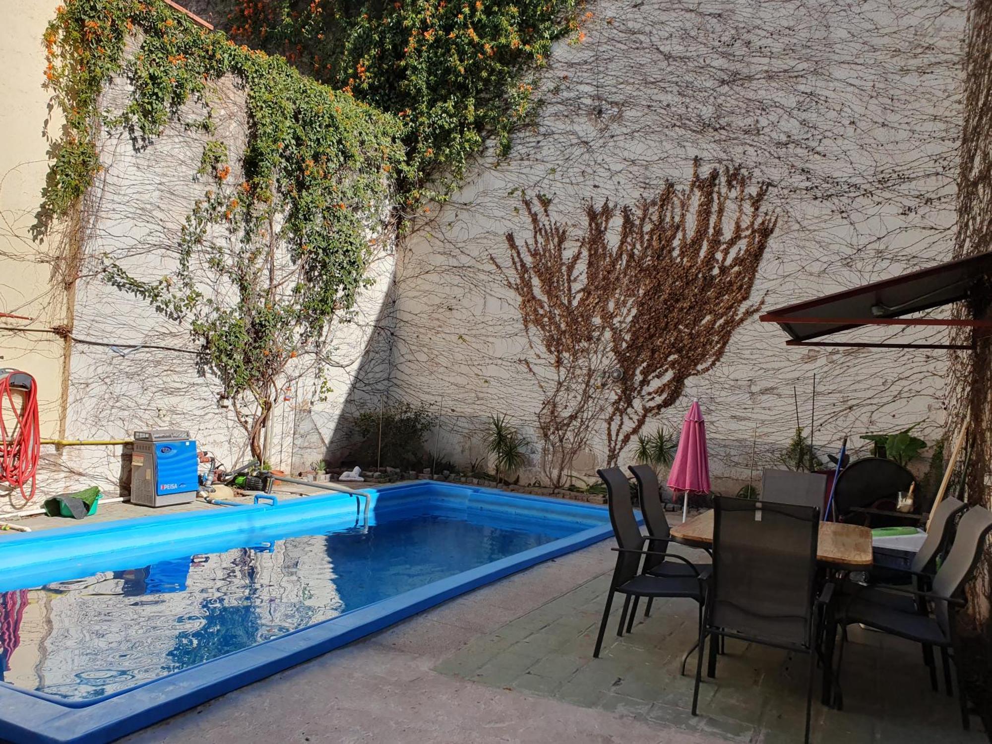 Habitaciónes En Casa Con Piscina En Palermo *