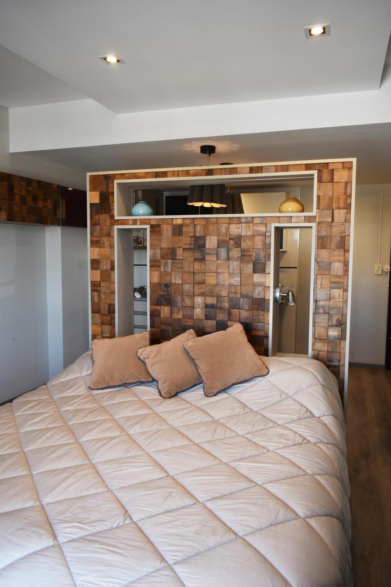 Syrah Suites *