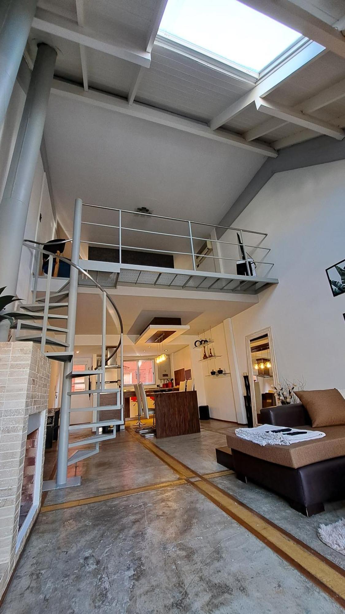 Apartamento Stylish Amplio Duplex Loft Cochera-parking Canitas - Palermo Equipado - Tarifas En Ars, Solo Argentinos Ciudad Autónoma de Buenos Aires