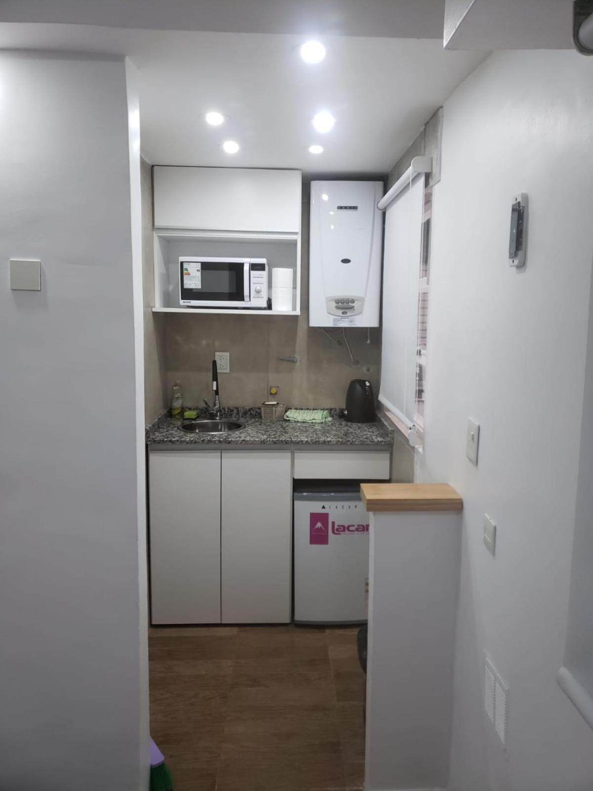 Av. Corrientes 1670 - Paseo La Plaza - Apartamento Ciudad Autónoma de Buenos Aires