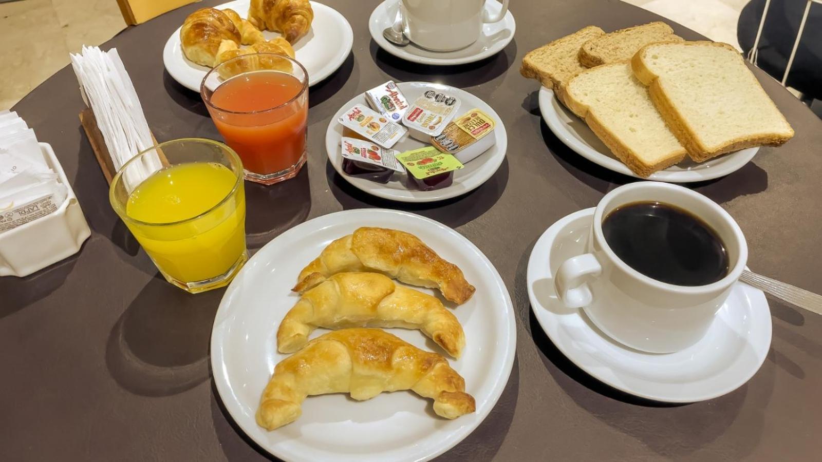 Reconquista Plaza 3* Ciudad Autónoma de Buenos Aires