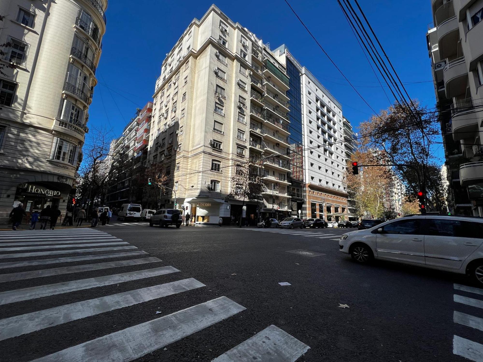 Premium In Barrio Norte By Bariloche * Buenos Aires