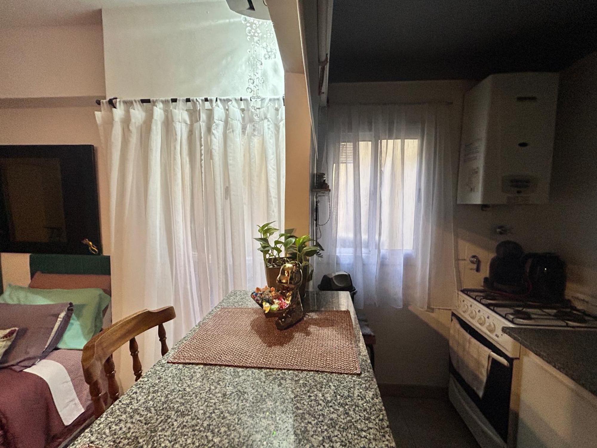 Recoleta , 1 Ambiente ,cerca De Todo !!! Apartamento Buenos Aires