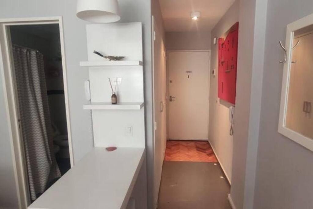 Apartamento Hermoso Departamento En El Centro De Bs. As. *