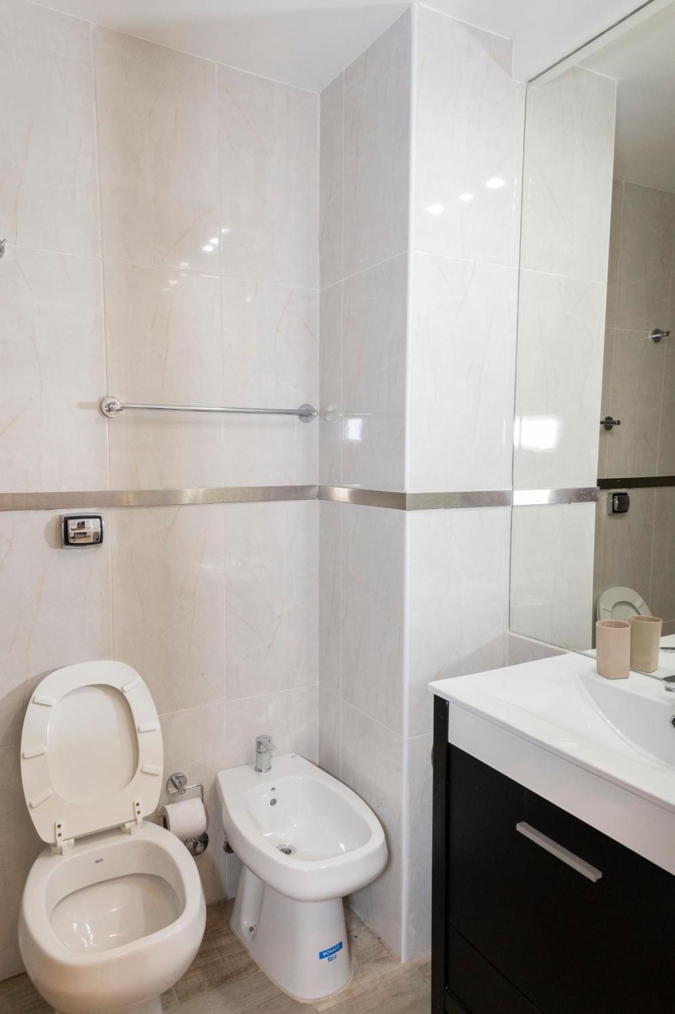 Z Centro Ba Moderno Con Pileta Y Parrilla 3 Pax