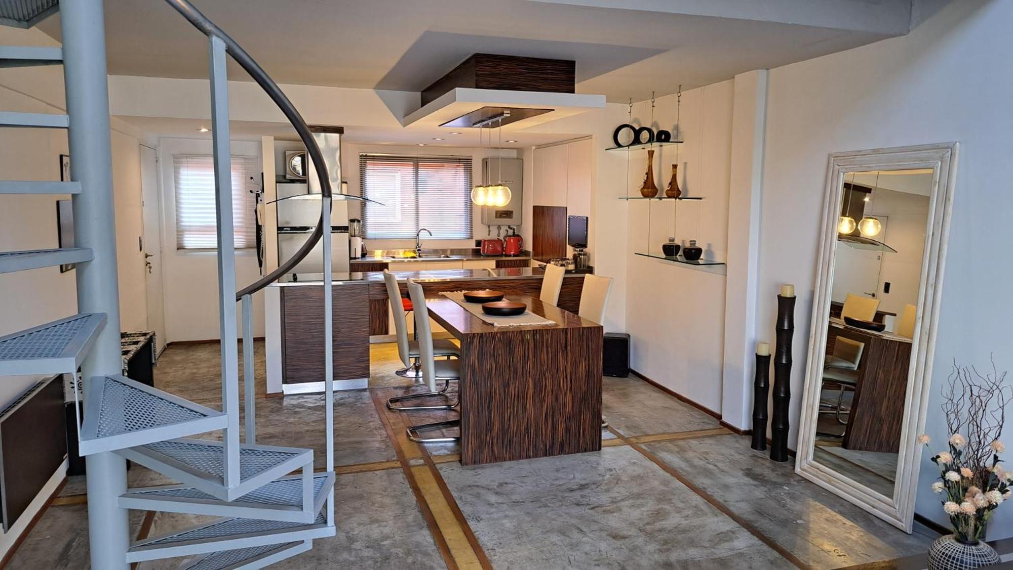 Stylish Amplio Duplex Loft Cochera-parking Canitas - Palermo Equipado - Tarifas En Ars, Solo Argentinos Apartamento
