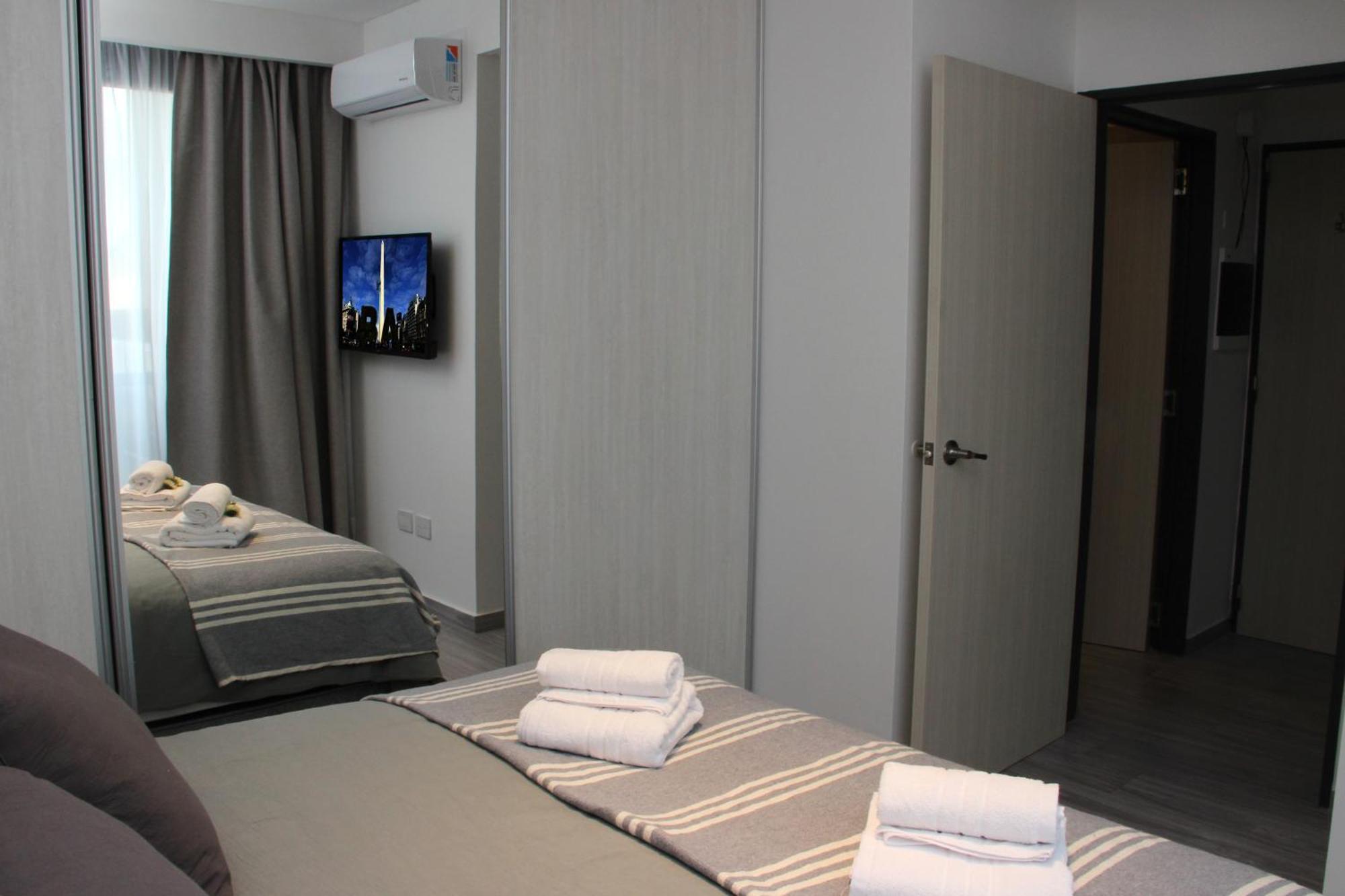In House Ba - Le Coq Apartahotel