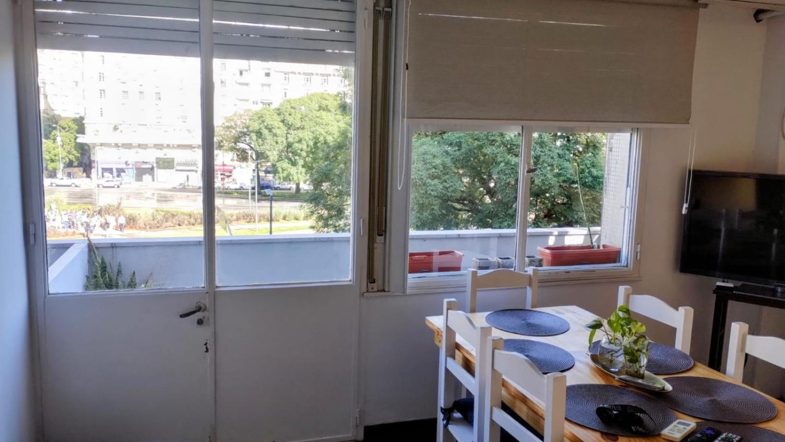 Apartamento Hermoso Departamento Con Balcon Al Obelisco I *