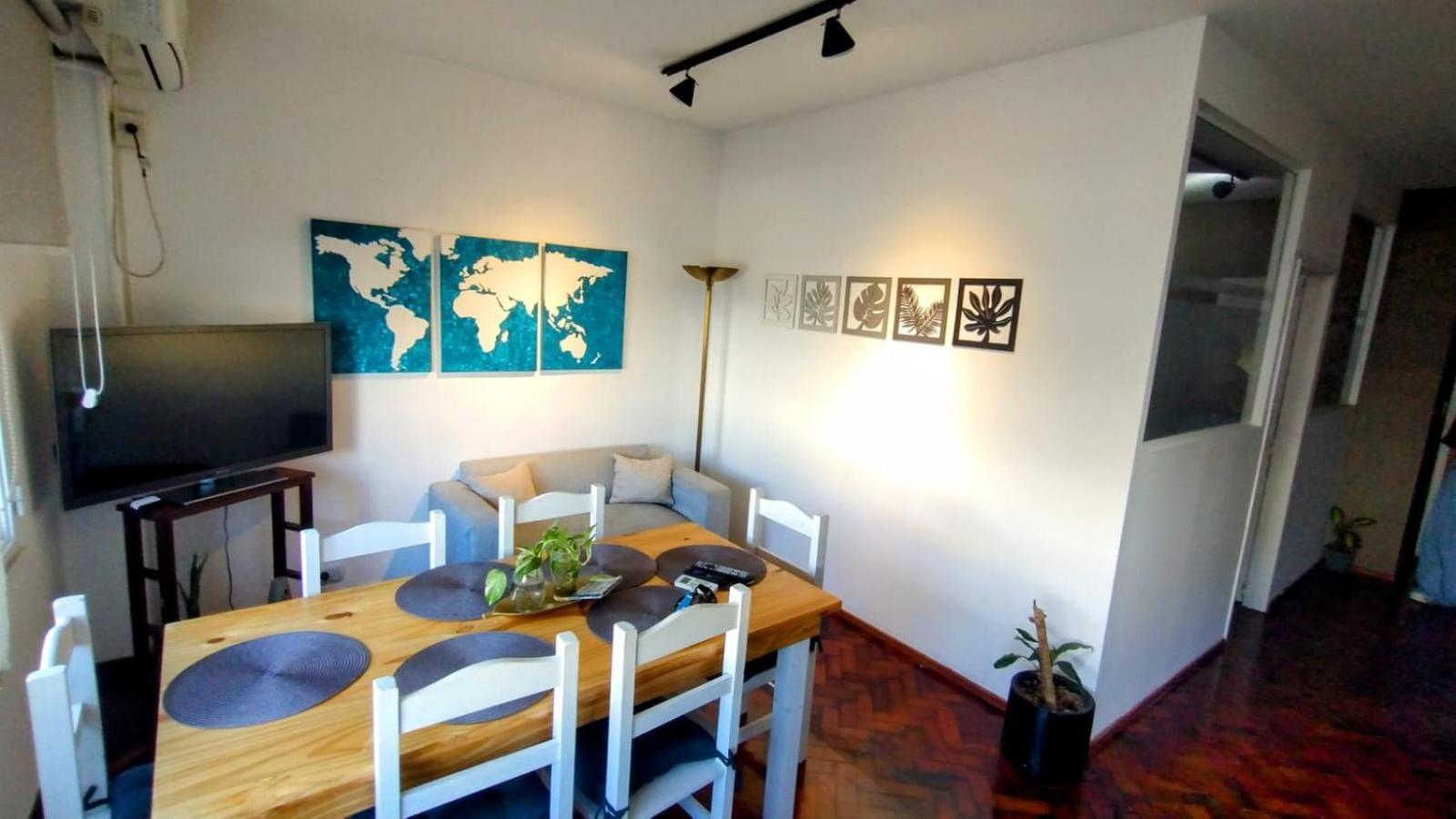 Hermoso Departamento Con Balcon Al Obelisco I * Ciudad Autónoma de Buenos Aires