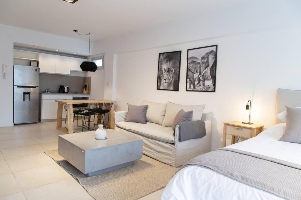 Hiedra Beautiful Deluxe Studio Apartment *