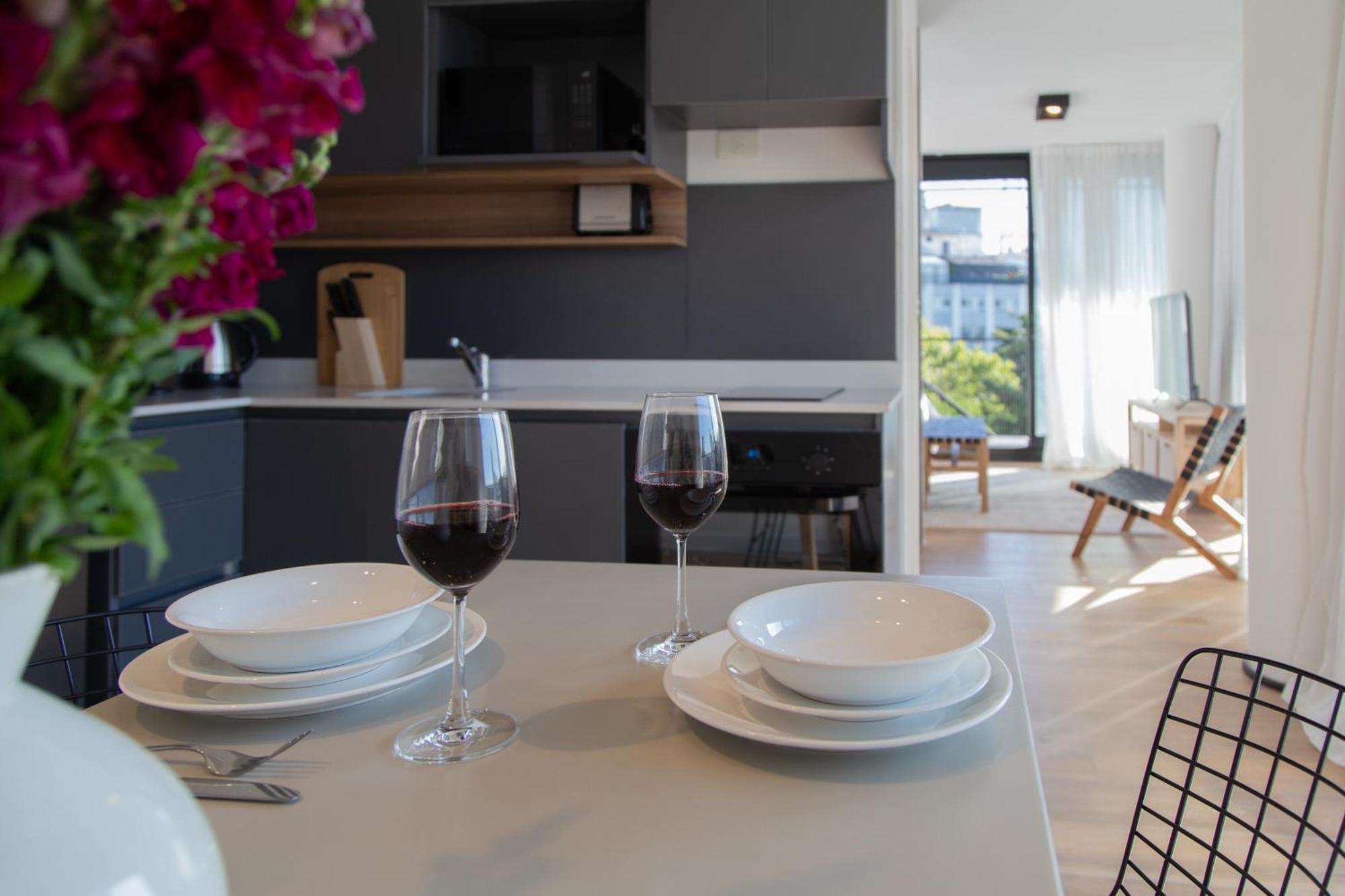 Pinea Beautiful Apartamento *