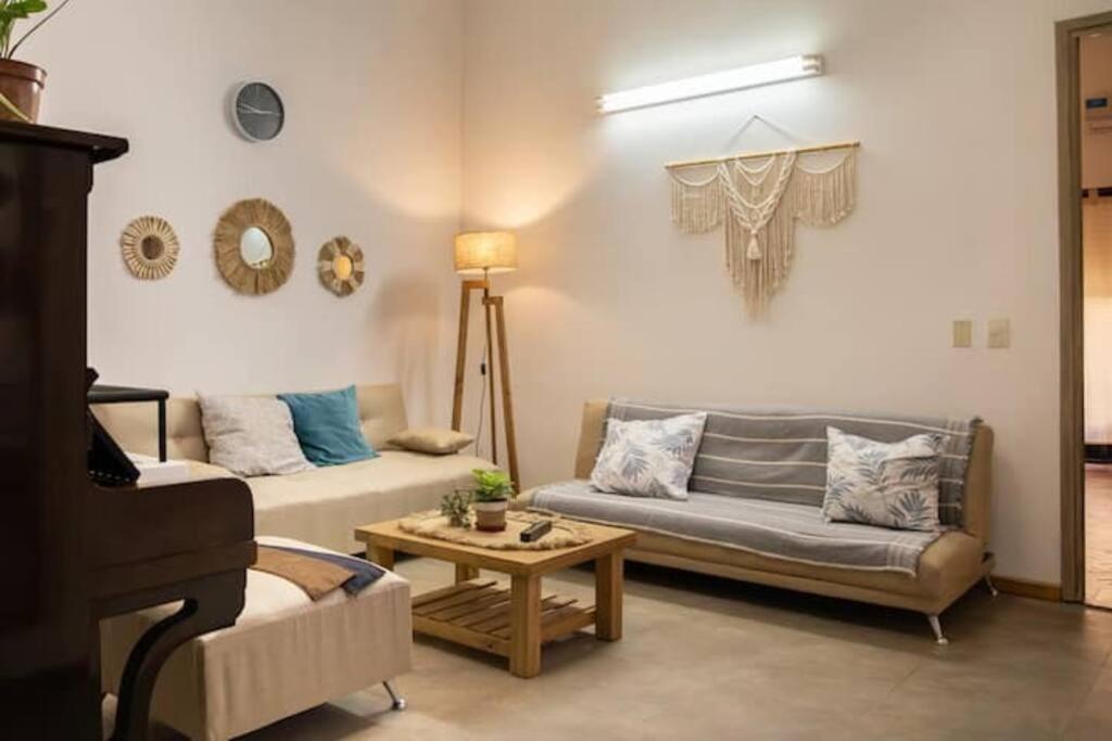 Casa Jade, Amplia Casa Con Excelente Ubicacion En Capital Federal Apartamento *