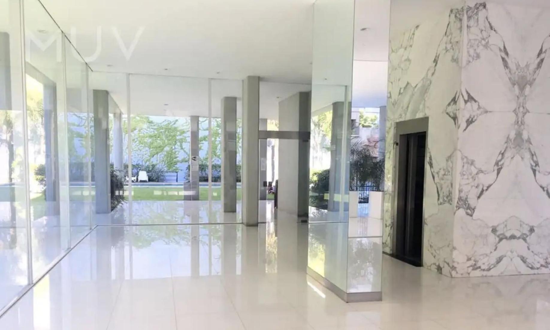 Torre Premium Con Cochera Apartamento