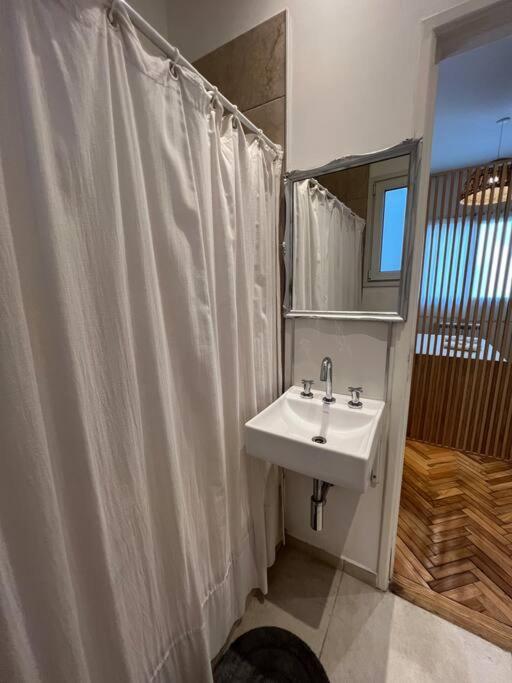 Hermoso Departamento En Recoleta Apartamento *