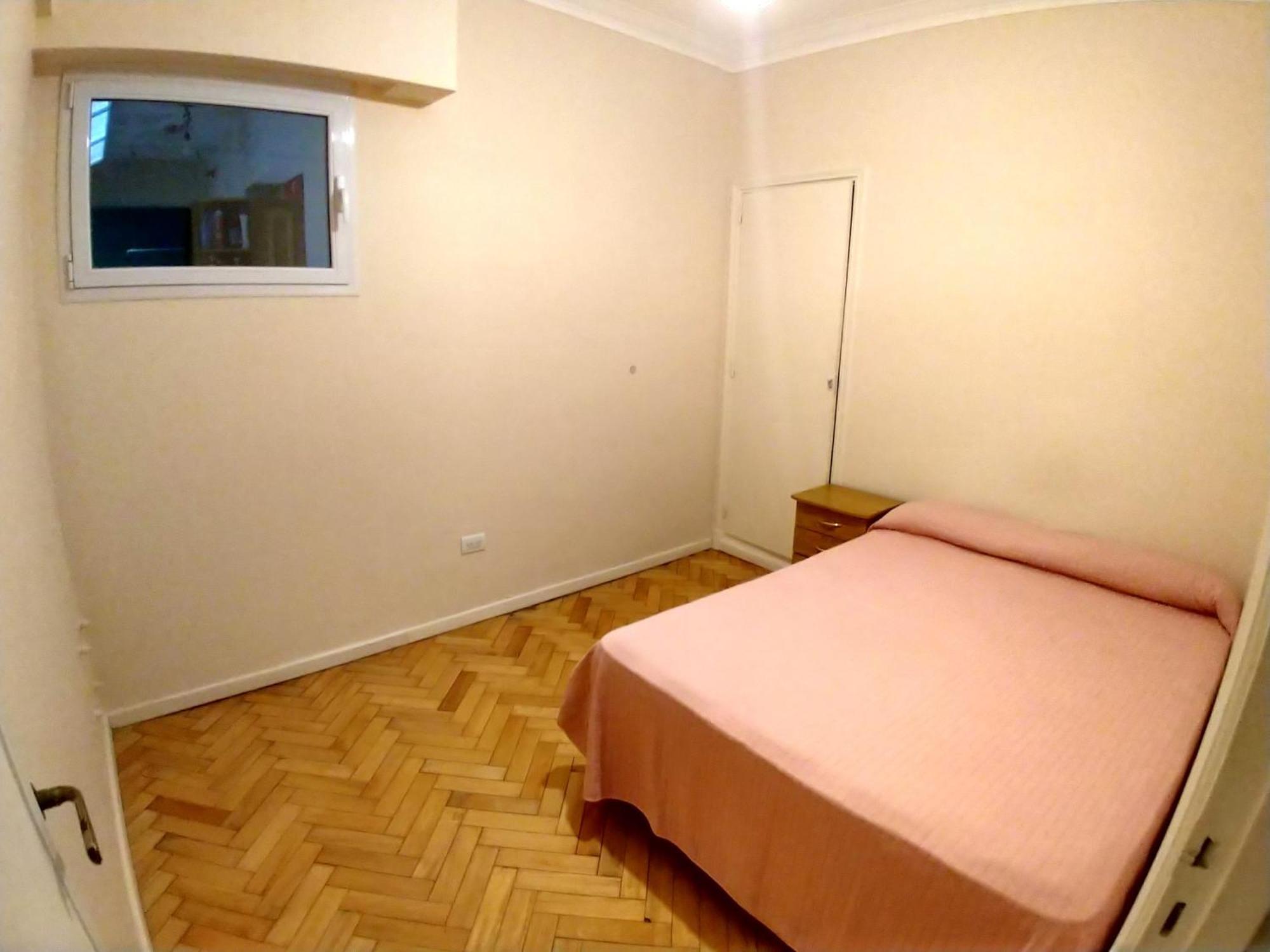 Privada Zona Hospital De Clinicas En Departamento Compartido Ciudad Autónoma de Buenos Aires