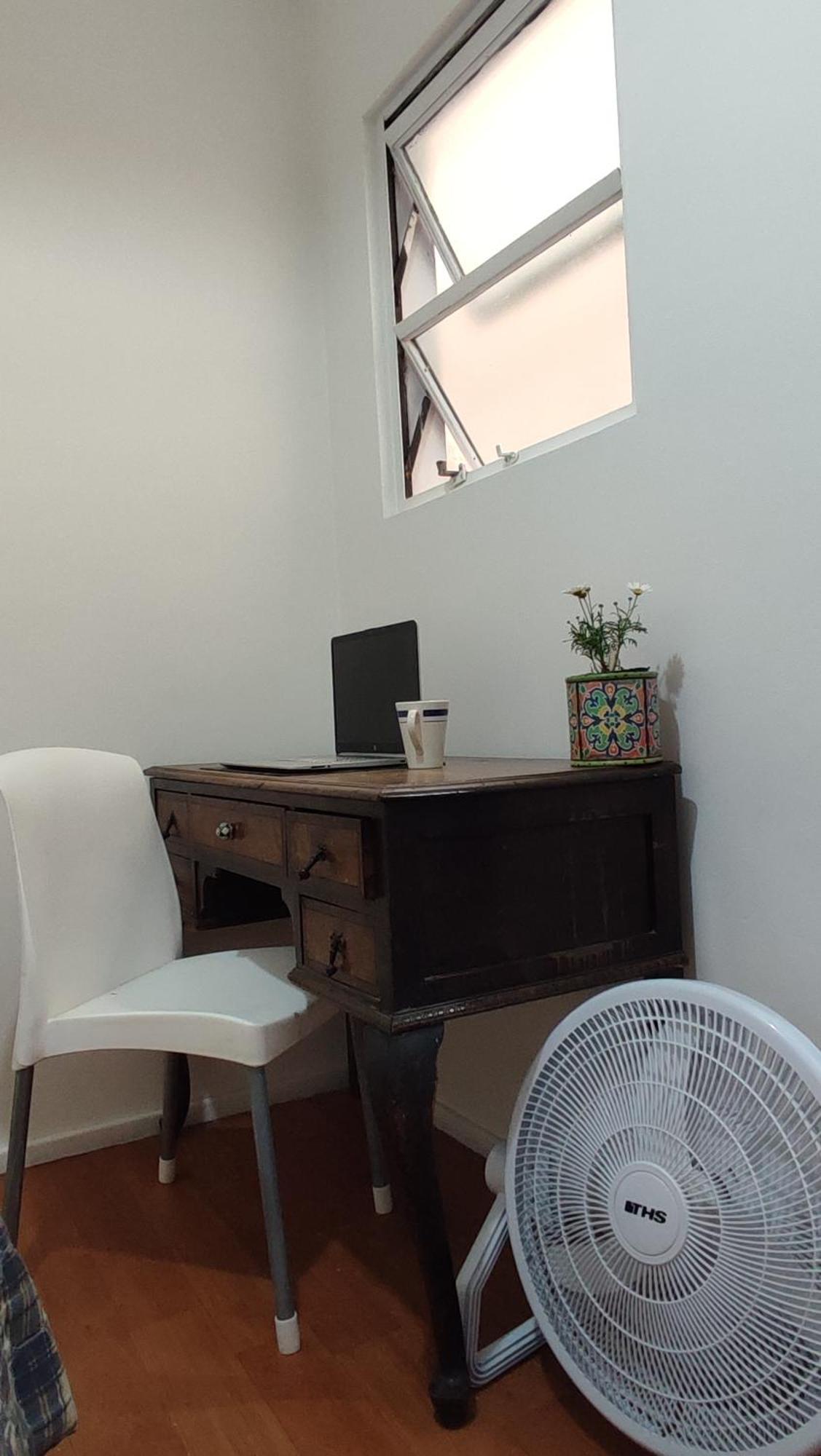 Habitación en casa particular ¡habitacion Con Bano Privado En Plena Recoleta! *