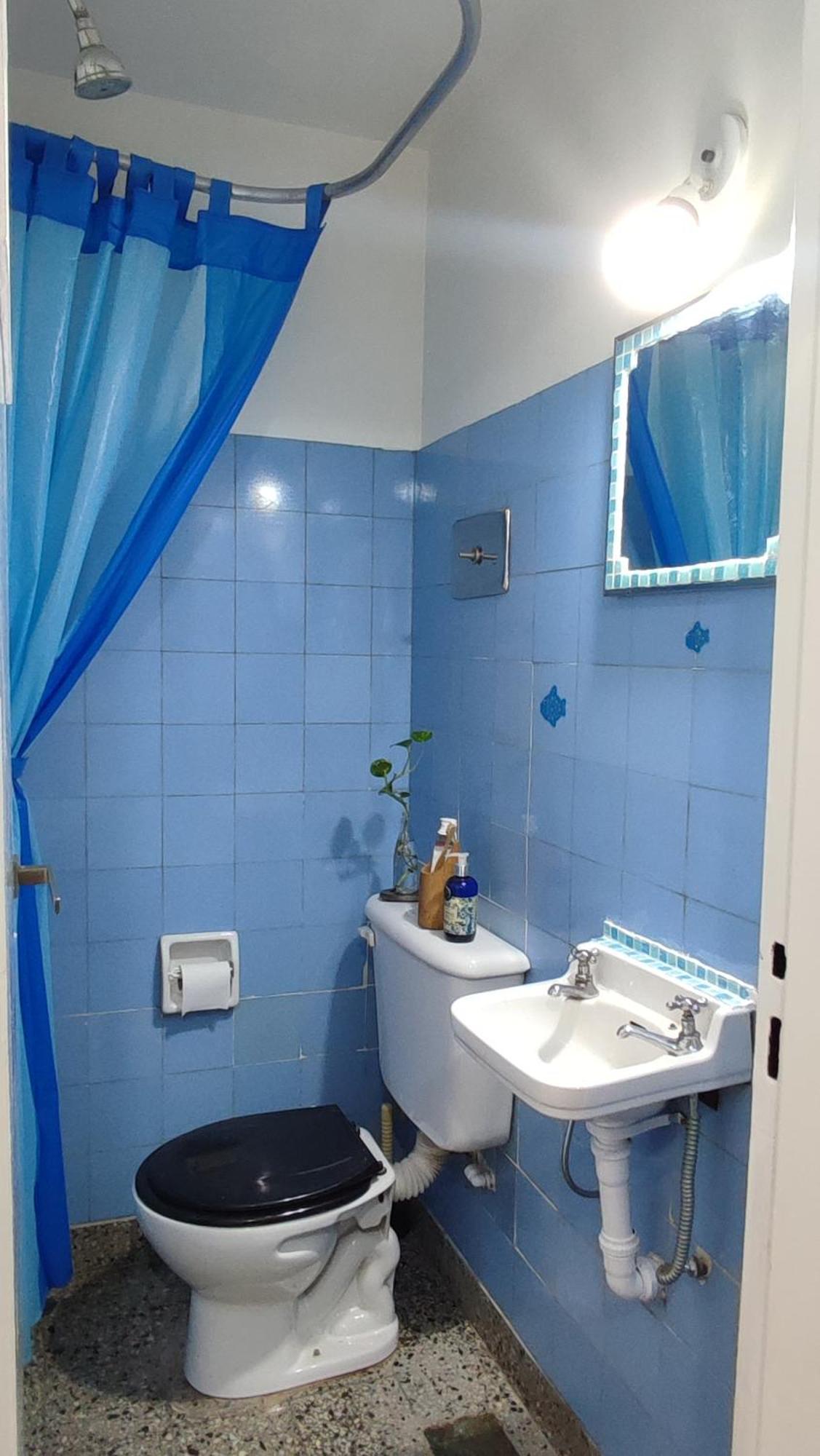 ¡habitacion Con Bano Privado En Plena Recoleta! Habitación en casa particular *