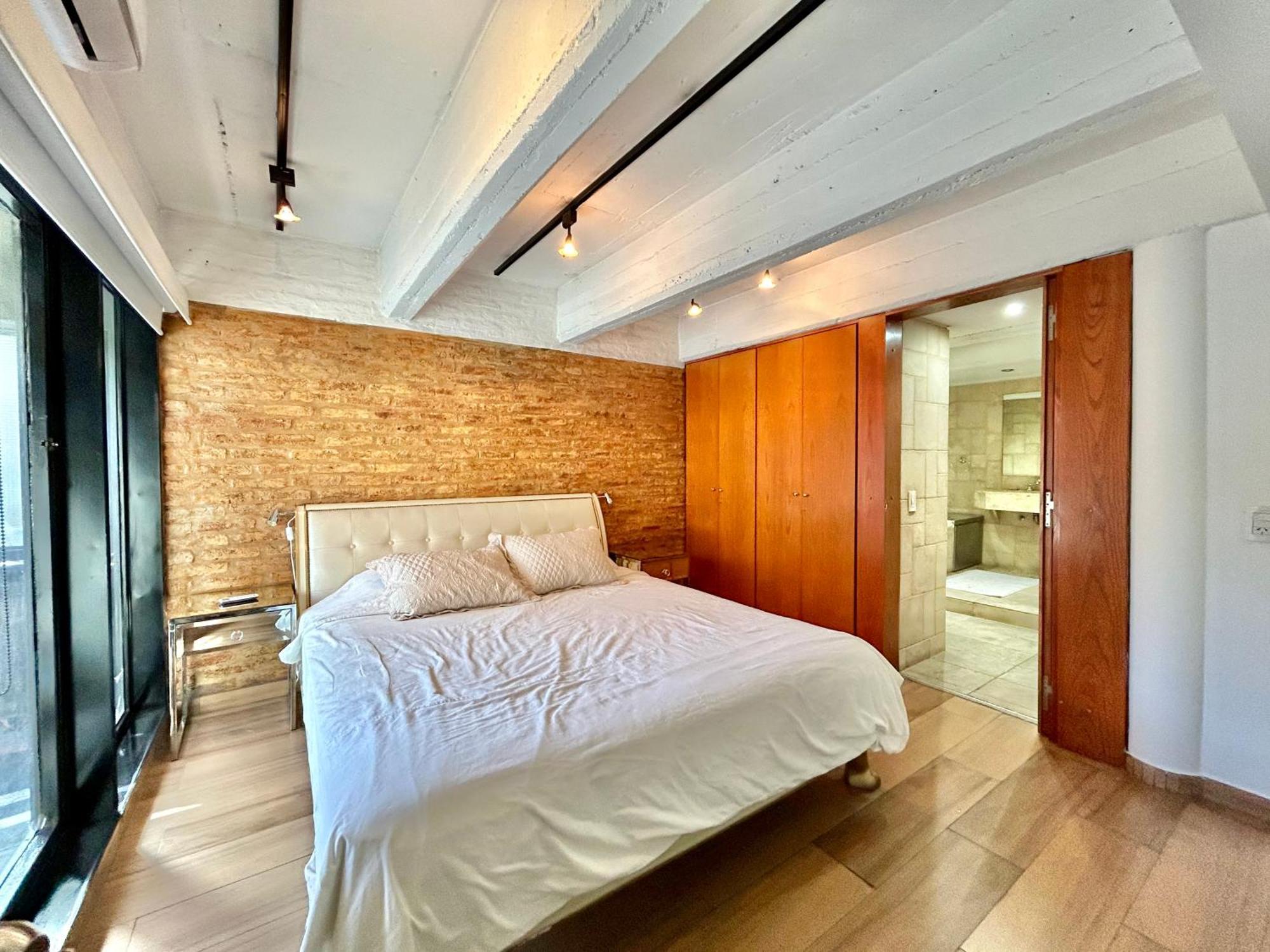 Amplio Loft En Puerto Madero A Pasos Del Puente De La Mujer Y Casa Rosada *