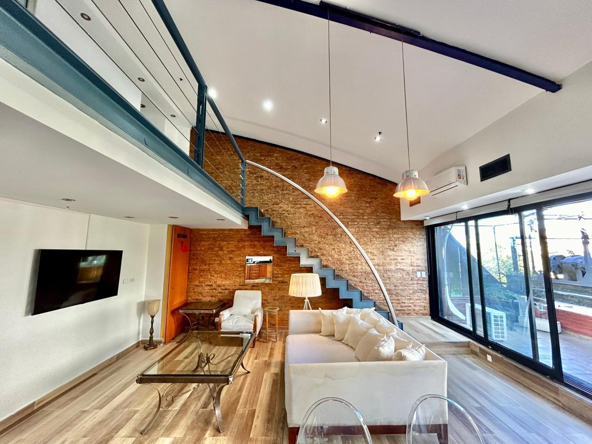Apartamento Amplio Loft En Puerto Madero A Pasos Del Puente De La Mujer Y Casa Rosada *