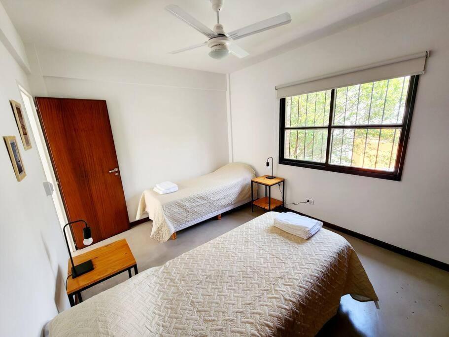 Casa Palermosoho Piscina Jardin Parrilla Terraza 3pisos 5dorm 4banos Сasa de vacaciones *