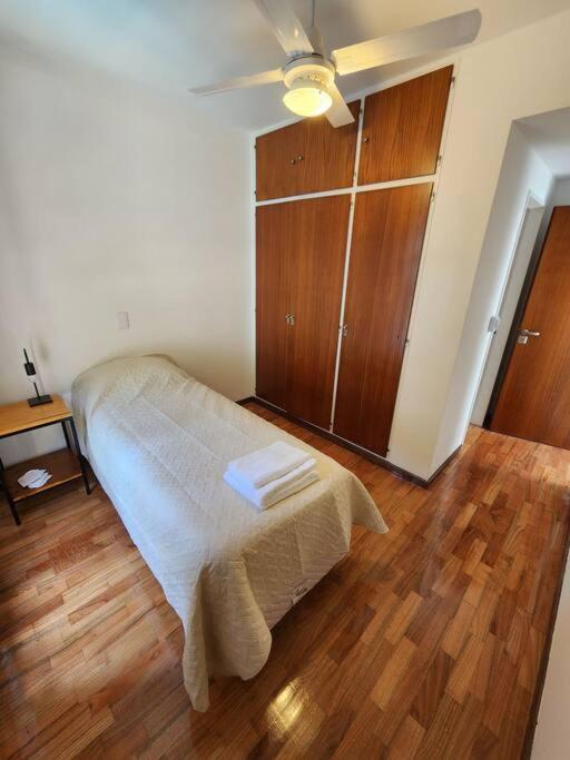 Casa Palermosoho Piscina Jardin Parrilla Terraza 3pisos 5dorm 4banos Сasa de vacaciones *