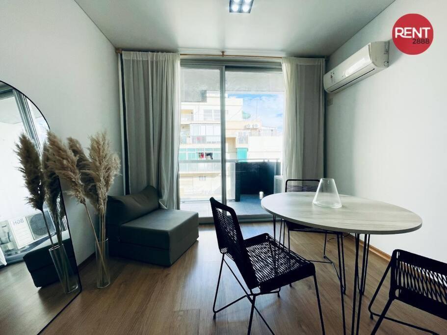 Rent Lavalleja Y Drago Apartamento