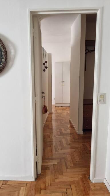 Avenida Cordoba Pura Luz Y Amplitud ,cochera Apartamento