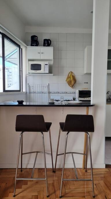 Apartamento Avenida Cordoba Pura Luz Y Amplitud ,cochera *